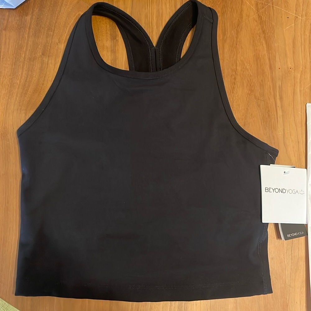 NWT Beyond yoga black tank